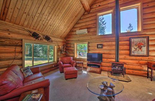 Large Cabin with Fire Pit and Grill on 34 Acres! - Foto 4