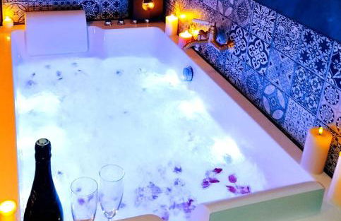 L'Evasion Scandinave, SPA XXL, Écran cinéma, Lit king size, day use, 10 min centre - Foto 5