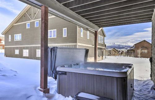 Luxe Rocky Mtn Retreat with Hot Tub - By Winter Park - Foto 2