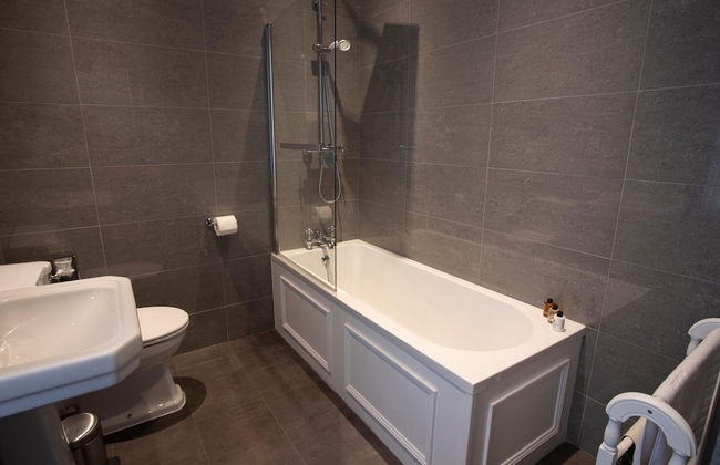 Spacious 2 Bedroom Apartment in Netherby Hall - Foto 16