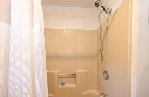 Lake Front Home #5 - Photo 20