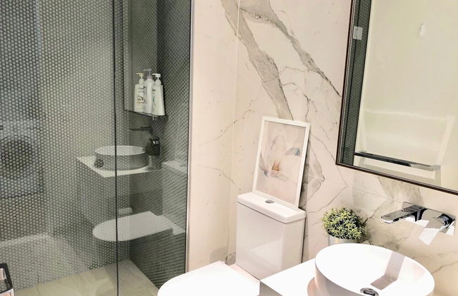 Deluxe and Brand New Lakeside Apartment - Foto 28