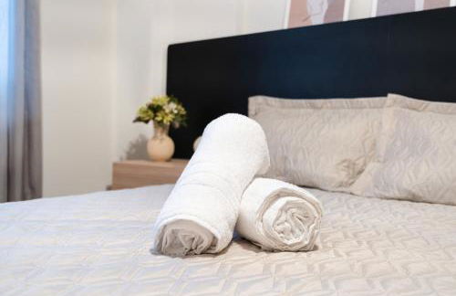 Localização Central! A 450 metros da Vila Germânica Loft com Piscina, Ar-Condicionado, Wi-Fi, Cozinha completa, Garagem Privativa, Espaço Zen, Academia, Sauna, e Mercadinho 24h - Foto 16