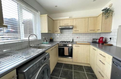 Contemporary-styled 3-Bed House - Foto 13