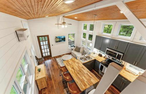 The Hickory Tiny Home in Menlo - Photo 20