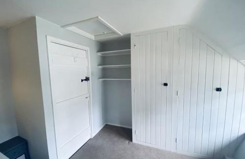 April Cottage - Photo 32