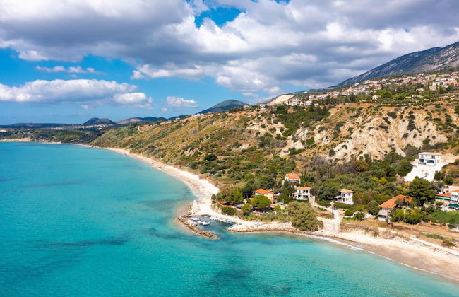 Villa Katerina Large Private Pool Walk to Beach Sea Views A C Wifi Car Not Required - 1021 - Foto 29