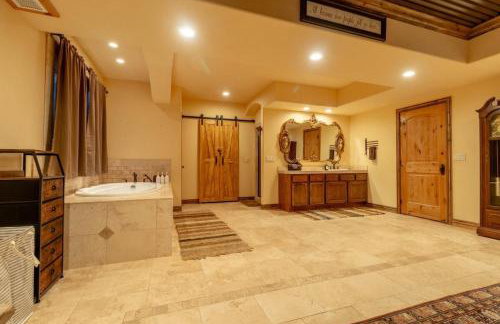 14 Guests 5BR 2BA At-Home Gym & Spacious Living - Foto 28