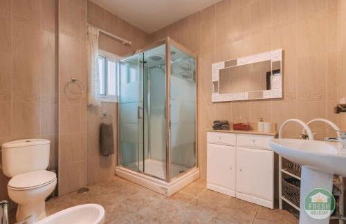 Casa Wood - family holiday villa with pool - Photo 16