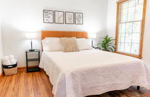 4 Beds ,King Bed, Tvs, Kids essentials, office, Grill, Crib, in Bond park ,PNC Arena - Foto 13