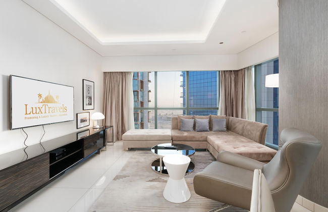 Lux BnB Paramount Tower I Burj Views - Photo 1