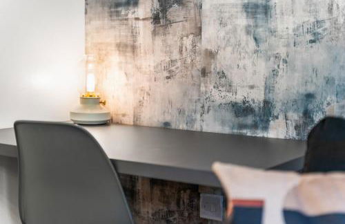 Spacious 3-Bed Home, Parking, Garden, Sleeps 7 - Foto 27