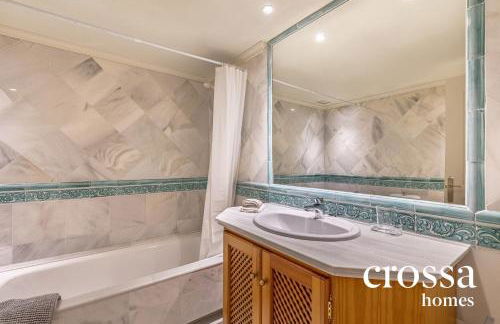 Elegant Golf Apt, Peace, Pool, Panoramic Views - Photo 26