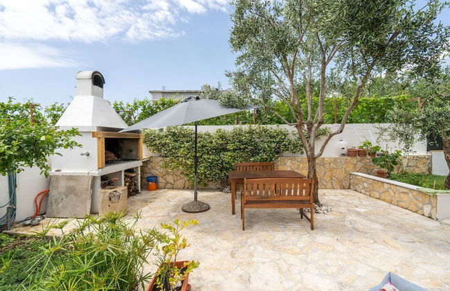 Remarkable 4-bed House in Kaštel Novi - Foto 11