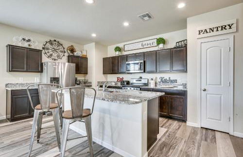 Patio and Fire Pit! Cozy Desert Retreat in Buckeye - Foto 9