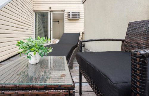 1597-PHN PH Duplex -Private Outdoor Deck W D - Photo 4