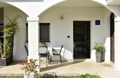 Apartment LOREDANA STUDIO by Interhome - Photo 11