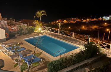 Tropical Garden - Photo 25