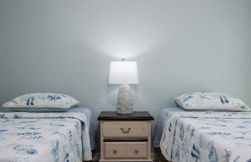 Heaven Found! Stunning River Views & Pool - Villa Island Sunset - Roelens Vacations - Foto 47