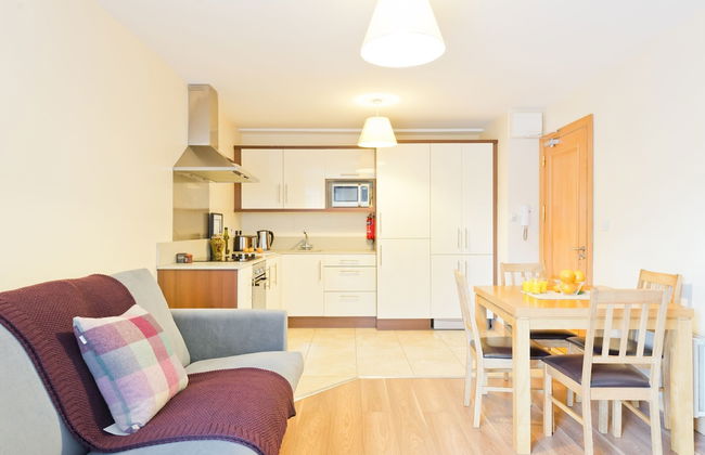 Broc House Suites - Photo 34