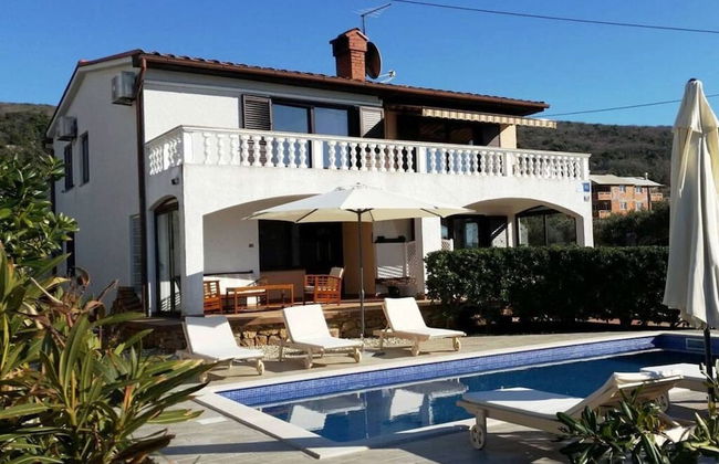 Mesmerising Apartment in Punat - Foto 9