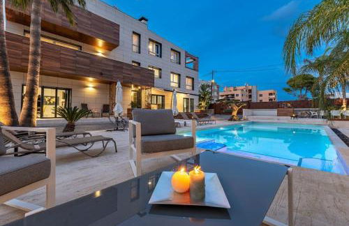 [Lusso e relax] con piscina a 2 minuti dal mare - Foto 26