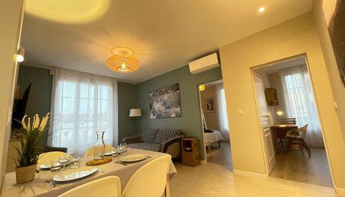 Superbe T3 climatisé - centre historique - vue port de plaisance - balcon - WIFI - 5e avec ascenseur - Foto 3