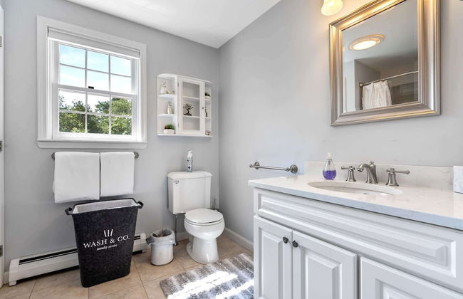 Maine Adventure 3BR Oasis Awaits! - Photo 20