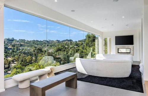 Spacious 4BR Retreat with Private Pool, Pool Table and Fast Wi-Fi Sleeps 9 Quiet Clinton Location - Foto 32