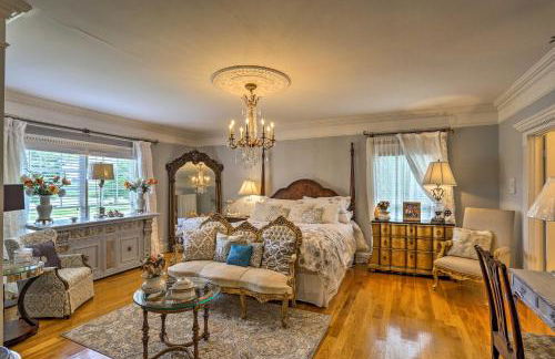 Historic Cedar Hill Mansion on Large Farm with Pool! - Foto 15