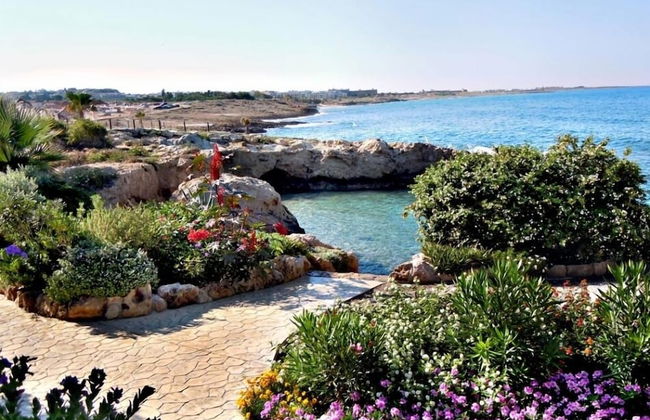 Rododafni Beach Apartments - Foto 59