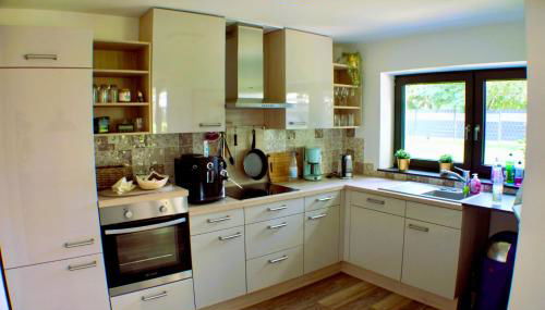 Luxuriöse und stilvolle Ferienwohnung in bester Lage von Fritzlar - Foto 5, stove, dishwasher