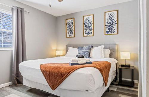 604 1 Two Bedroom One Bath with King near Main Street - Foto 17