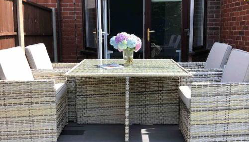 Spacious Family Home Minutes from the Beach - Foto 3