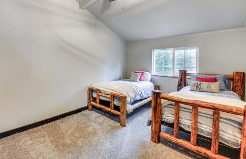 Hot Tub and Fire Pit Getaway on Pend Oreille River - Foto 17