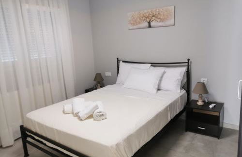 Elia home - Photo 12