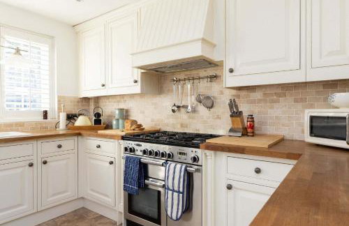 Sussex Escape for 8 with Hot Tub nr Goodwood - Foto 18