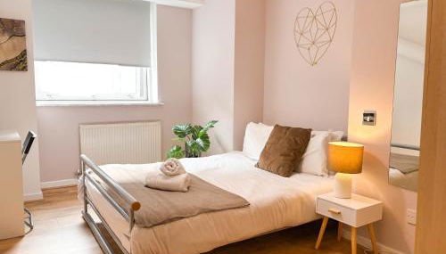 Spacious 2BR 2BA Apartment City Centre Sleeps 5 - Foto 2