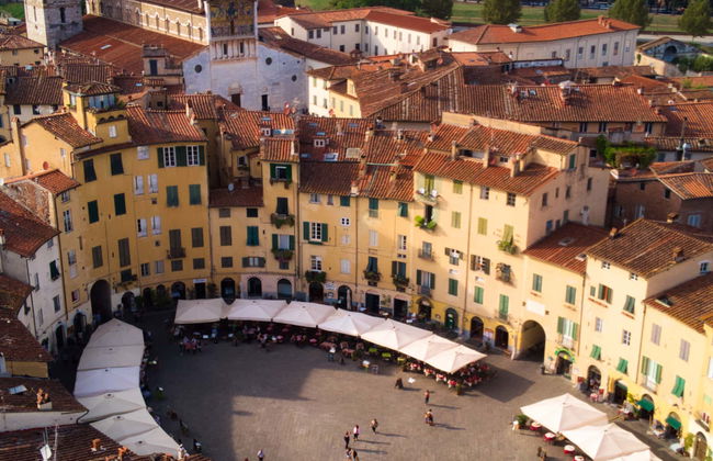 Visita guiada por Lucca - Foto 1