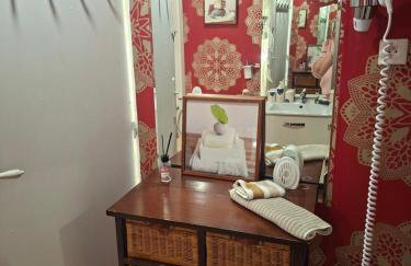 petite maison dans village de caractére - Foto 20