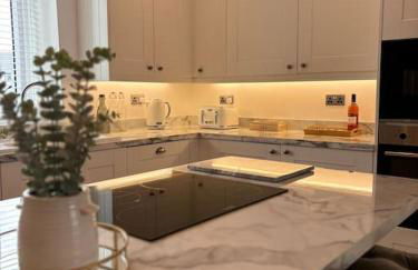 House in the heart of Pembroke - Photo 9