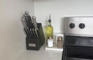 New! Modern 4BR max 12 ppl, 5 mins to everything! - Foto 18