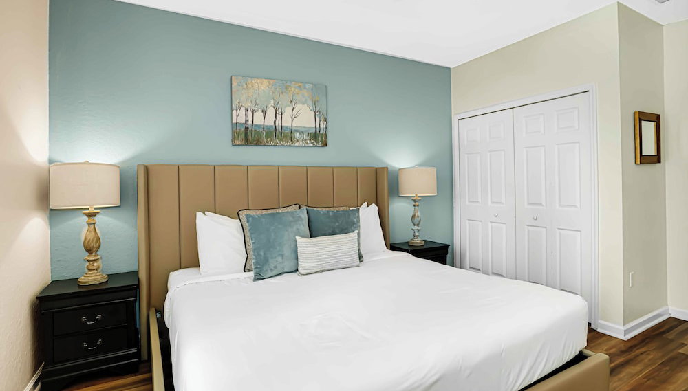 Stylish Vista Cay Townhome Near Conv. Ctr I-Dr. - Foto 1, Servicios del alojamiento