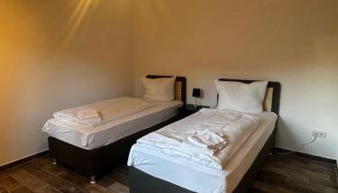 2-Zimmer Wohnung, Parkplatz und Terrasse, Nah A10 und Berlin - Photo 5, towels