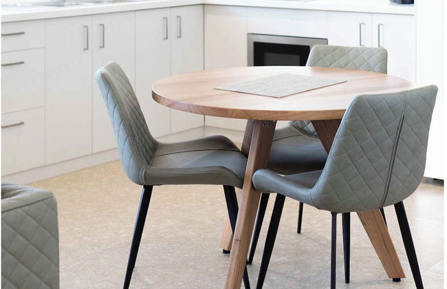 Moonlight Bay Suites - Photo 6