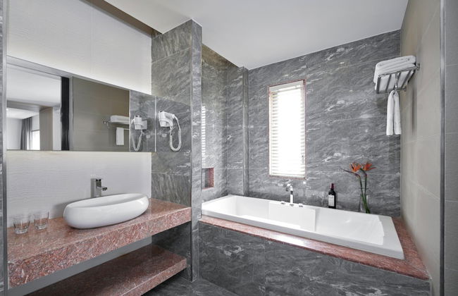 Oakwood Hotel & Apartments Saigon - Photo 39