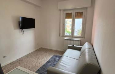 Uddin's Den - Foto 3