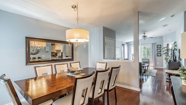 Near Theme Parks! Professional Design, Sleeps 7, Patio, Pool - Foto 3, Quarto