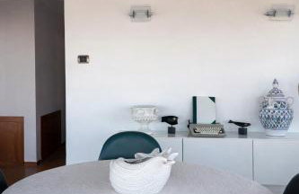 Attico con terrazza sul porticciolo turistico di Vibo Marina - Photo 7