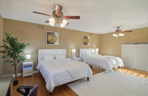 Entire Private Home with 5 Bedrooms 4 Bathrooms, 3-Acres Estate, 3000 sqft, near Winery in Fallbrook, Available Now - Foto 11